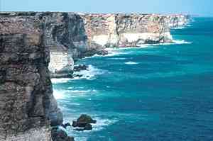 Photo of the Limestone Cliffs of the Great Australian Bitet